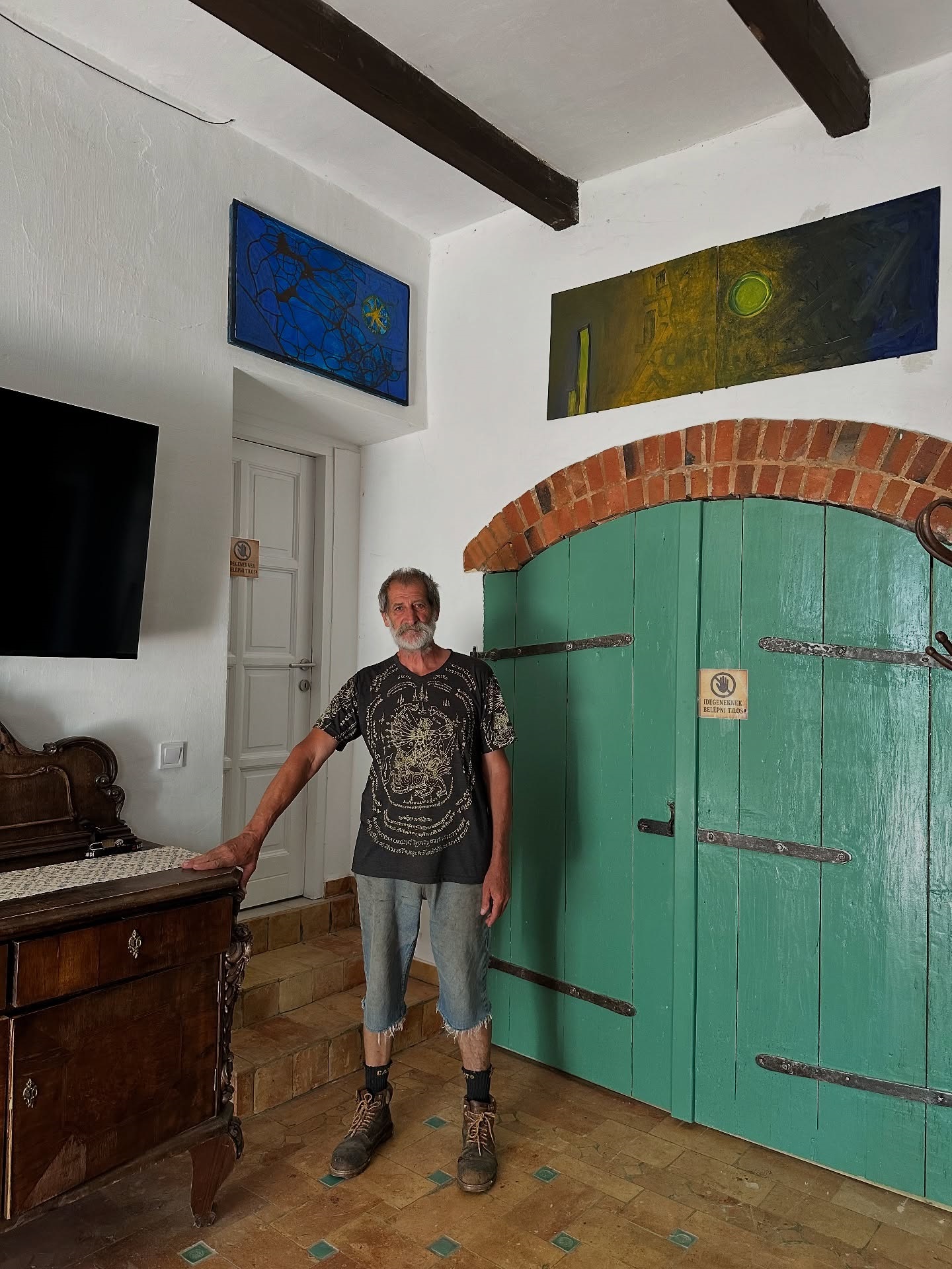 Egyedi lámpa és dekor elemek